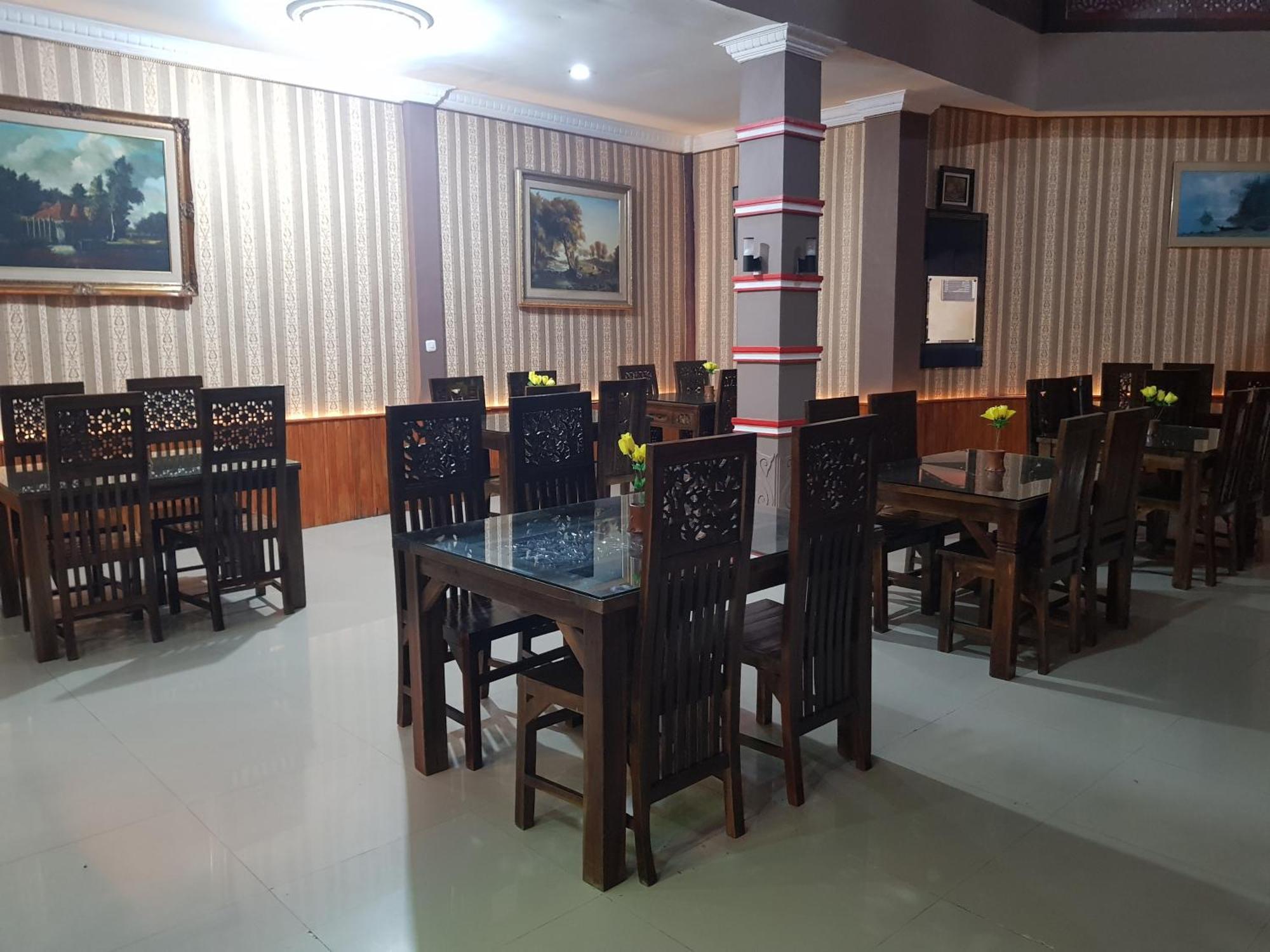 Capital O 93263 Linge Land Hotel Takengon Exterior photo
