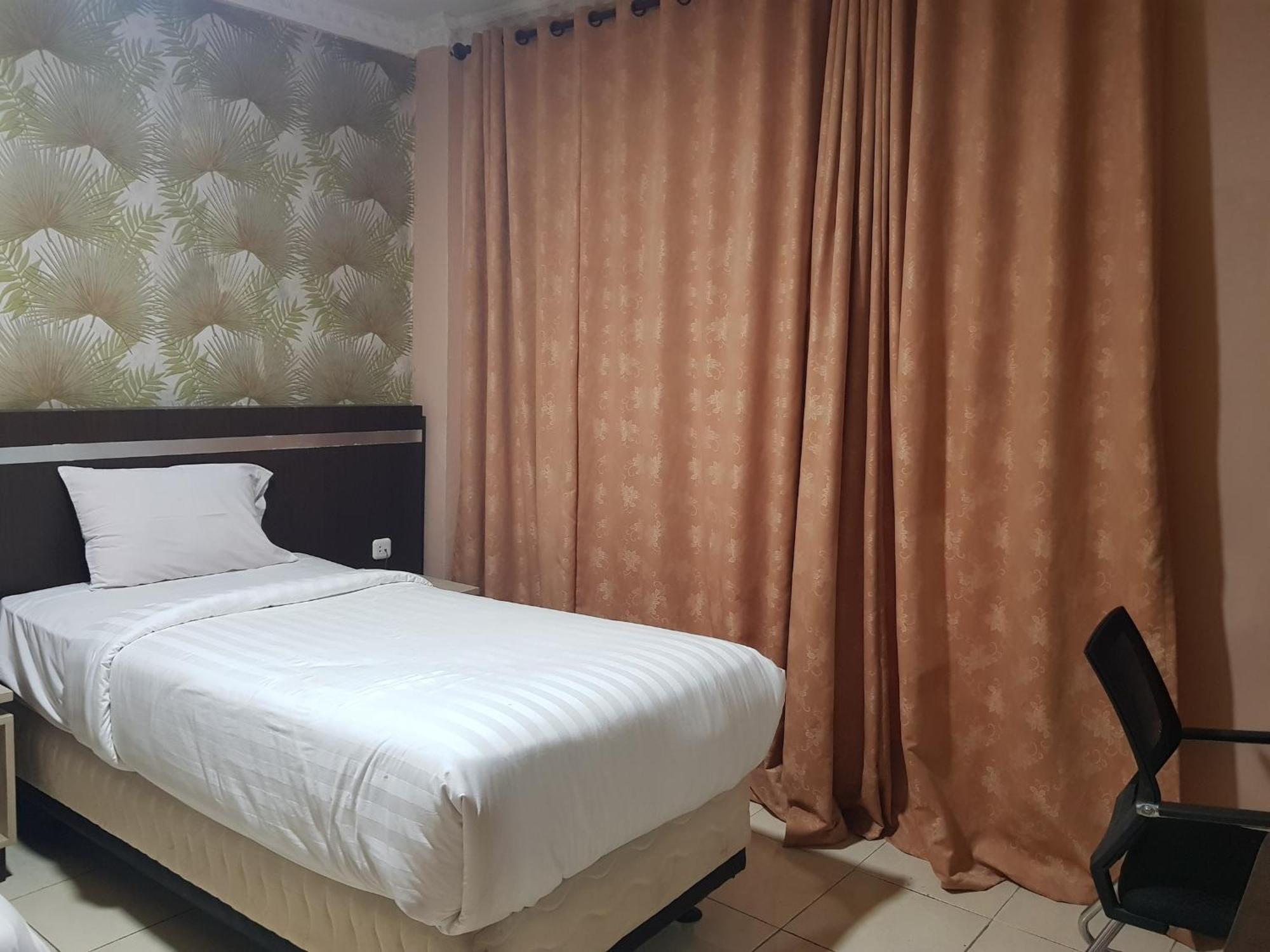 Capital O 93263 Linge Land Hotel Takengon Exterior photo